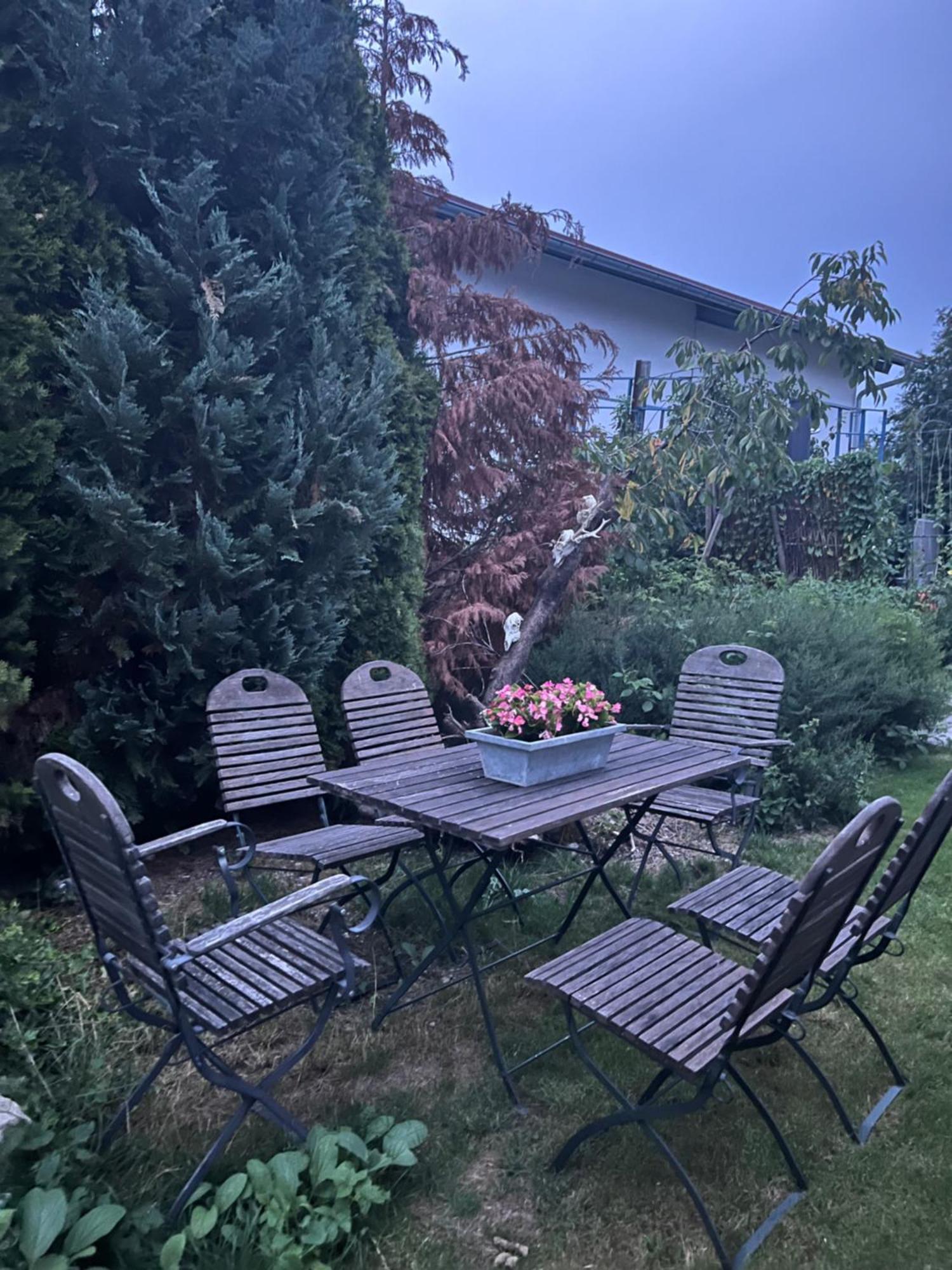 Zimmer Zum Wohlfuehlen Eching  Exterior photo